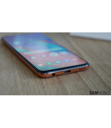گوشی موبایل سامسونگ مدل GALAXY A40 دو سیم کارت ظرفیت 64 گیگ